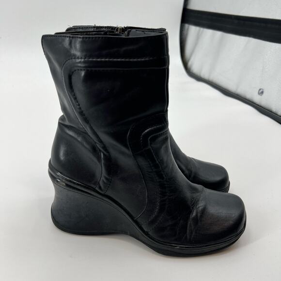 Aldo black ankle wedge boots Bumpah side zip leather basic neutral sz 39 US 8.5 - Picture 3 of 10